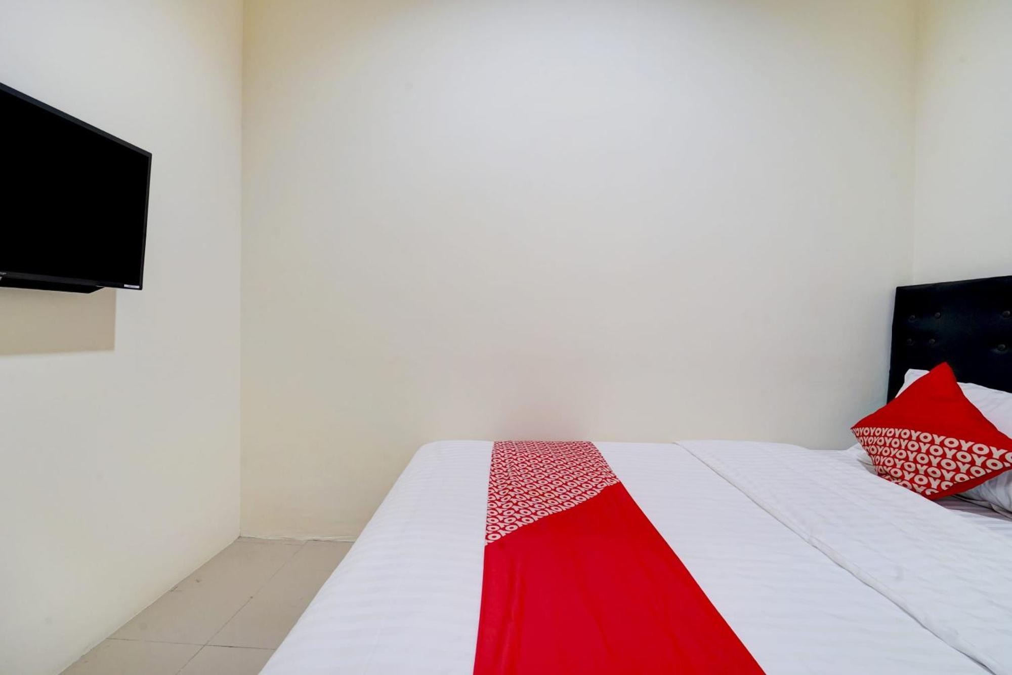 Super Oyo 90778 River Inn Malioboro Yogyakarta Exteriér fotografie