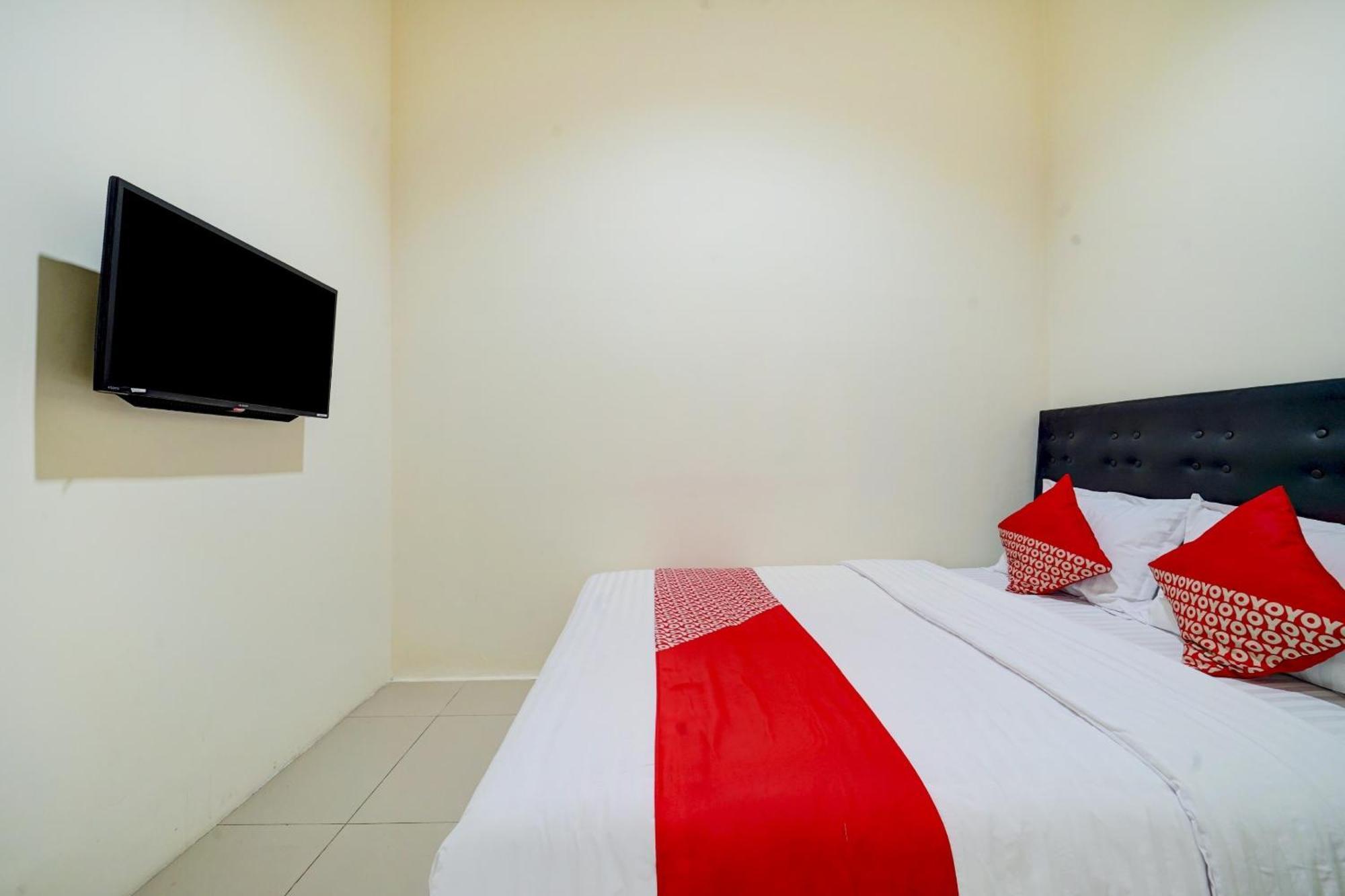 Super Oyo 90778 River Inn Malioboro Yogyakarta Exteriér fotografie
